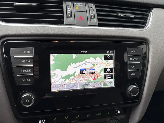SKODA Octavia Combi 2.0 TDI 184 Swiss Ed. 4x4 DSG (Swiss Edition)