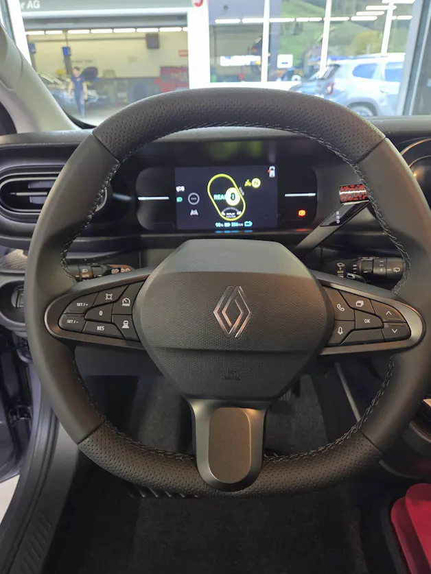 RENAULT Twingo E-Tech Urban Range techno