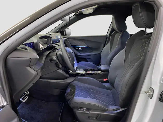 PEUGEOT 2008 1.2 Hybrid 145 GT Exclusive