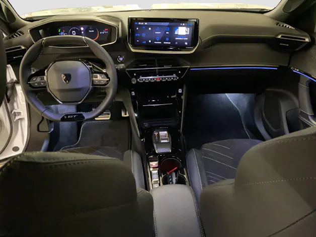 PEUGEOT 2008 1.2 Hybrid 145 GT Exclusive