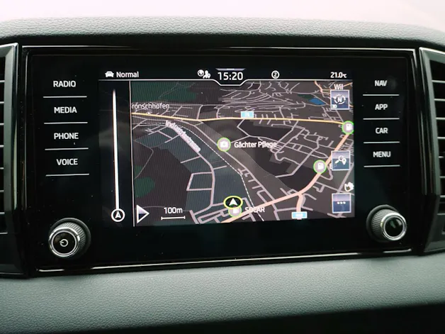 SKODA Karoq 2.0 TDI DSG Sport Line 4x4