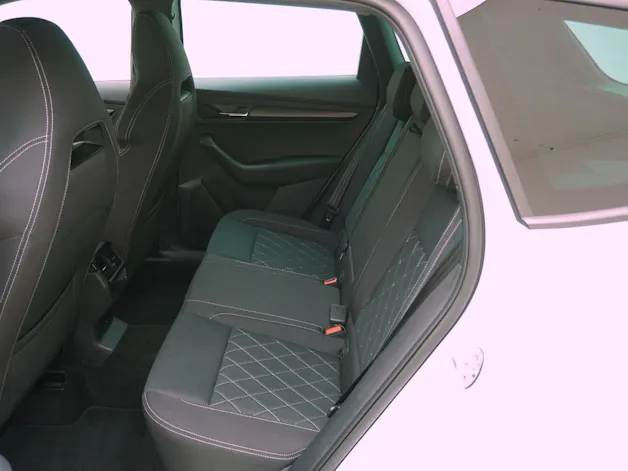 SKODA Karoq 2.0 TDI DSG Sport Line 4x4