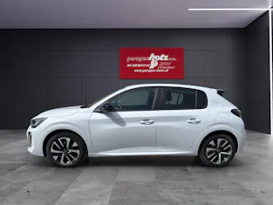 PEUGEOT 208 1.2 MHEV Style