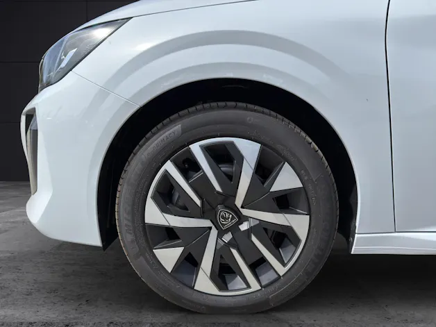 PEUGEOT 208 1.2 MHEV Style