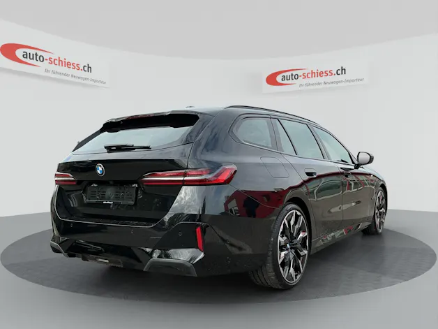 BMW 520d sDrive 48V Touring M Sport Pro Steptronic / Bowers & Wilkins