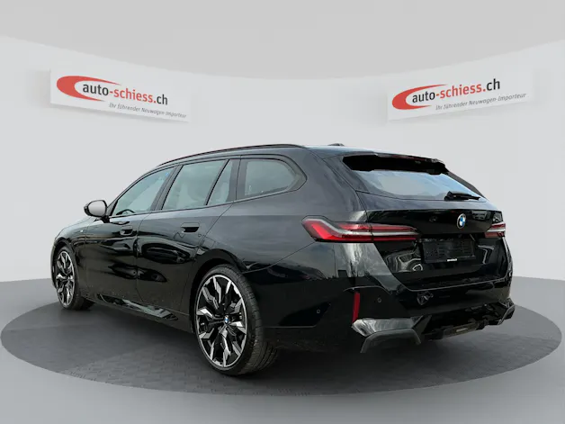 BMW 520d sDrive 48V Touring M Sport Pro Steptronic / Bowers & Wilkins