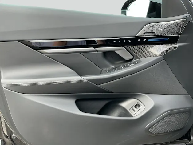 BMW 520d sDrive 48V Touring M Sport Pro Steptronic / Bowers & Wilkins