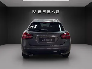 MERCEDES-BENZ GLA 200 d Urban 4Matic