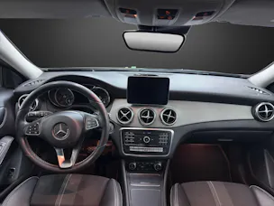 MERCEDES-BENZ GLA 200 d Urban 4Matic