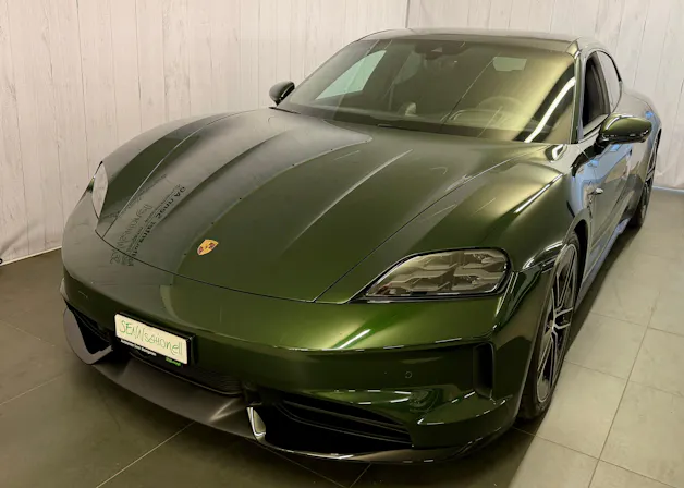 PORSCHE Taycan GTS 104kWh