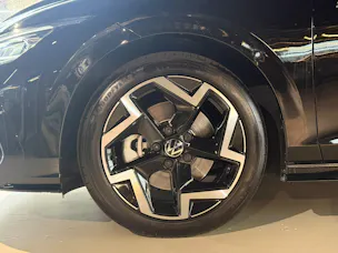 VW Golf 2.0 TSI R-Line DSG 4 Motion
