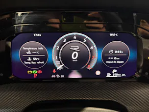 VW Golf 2.0 TSI R-Line DSG 4 Motion