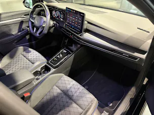 VW Golf 2.0 TSI R-Line DSG 4 Motion