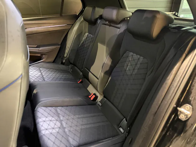 VW Golf 2.0 TSI R-Line DSG 4 Motion