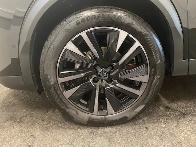 PEUGEOT 2008 1.2 PureTech GT