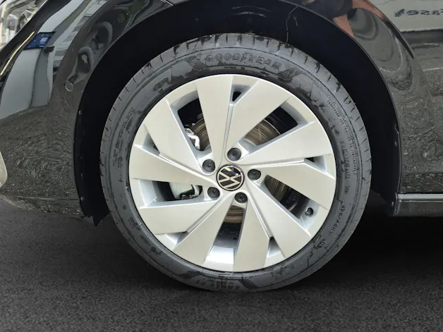 VW Golf 1.5 e TSI mHEV United DSG