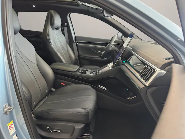 BYD Seal U DM-i Design AWD