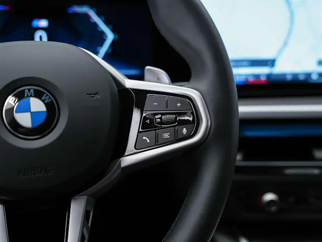 BMW 330d xDrive Steptronic M Sport Pro *Facelift*Werksgarantie*Panorama*360°*Head-Up*