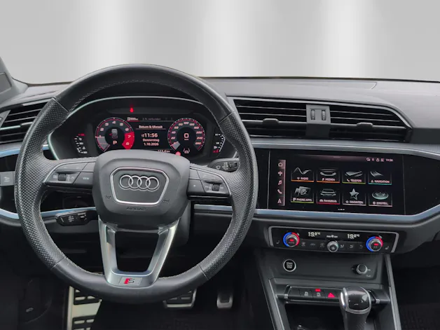 AUDI Q3 35 TFSI S line Attraction S-tronic