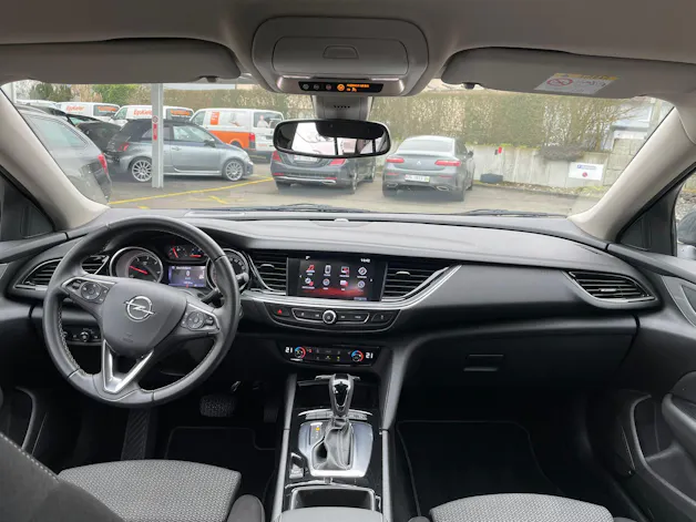 OPEL Insignia 2.0 CDTI Sports Tourer Edition Automatic