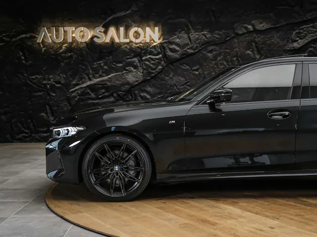 BMW 330d xDrive Steptronic M Sport Pro *Facelift*Werksgarantie*Panorama*360°*Head-Up*
