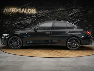 BMW 330d xDrive Steptronic M Sport Pro *Facelift*Werksgarantie*Panorama*360°*Head-Up*