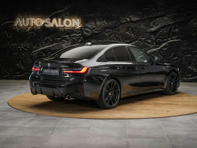 BMW 330d xDrive Steptronic M Sport Pro *Facelift*Werksgarantie*Panorama*360°*Head-Up*