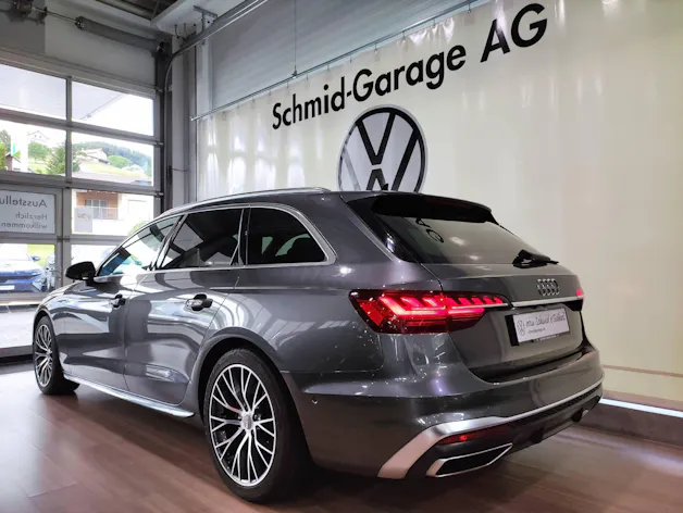 AUDI A4 Avant 40 TDI S Line quattro S-Tronic