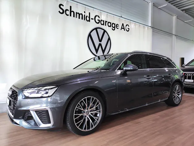 AUDI A4 Avant 40 TDI S Line quattro S-Tronic
