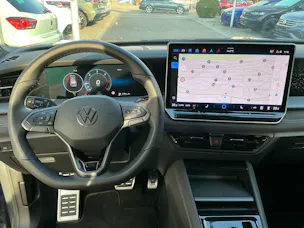 VW Tayron 2.0 TDI 193 PS 4Motion R-Line *** 360° KAMERA & ANHÄNGERKUPPLUNG ***