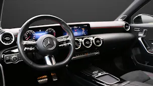 MERCEDES-BENZ A 220 4Matic AMG Line