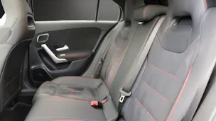 MERCEDES-BENZ A 220 4Matic AMG Line