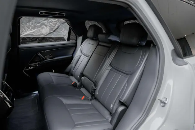 Land Rover Range Rover Sport D300 3.0 TD6 MHEV Dynamic SE Automatic *URBAN *24" Felgen*Werksgarantie*