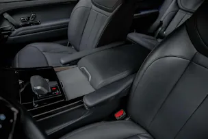 Land Rover Range Rover Sport D300 3.0 TD6 MHEV Dynamic SE Automatic *URBAN *24" Felgen*Werksgarantie*