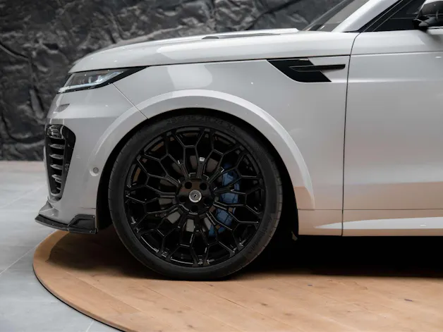 Land Rover Range Rover Sport D300 3.0 TD6 MHEV Dynamic SE Automatic *URBAN *24" Felgen*Werksgarantie*