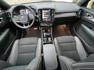 VOLVO XC40 1.5 T5 PiH R-Design