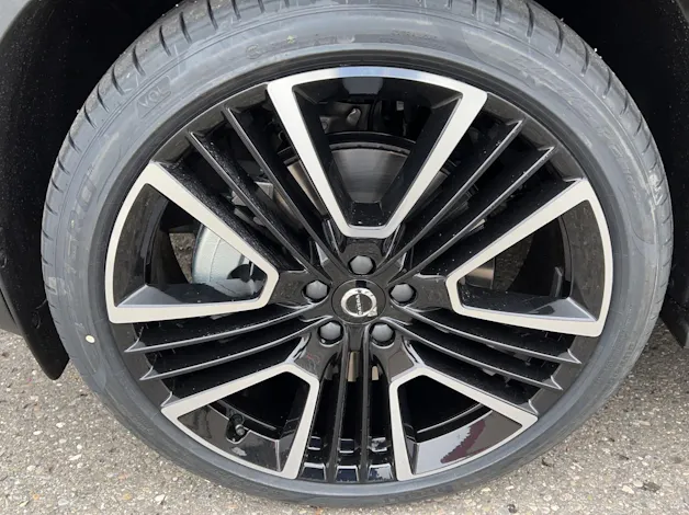 VOLVO XC40 1.5 T5 PiH R-Design