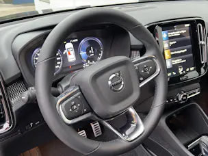 VOLVO XC40 1.5 T5 PiH R-Design