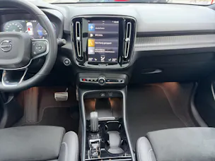 VOLVO XC40 1.5 T5 PiH R-Design