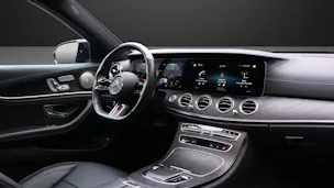 MERCEDES-BENZ E 220 d T 4Matic Swiss Star
