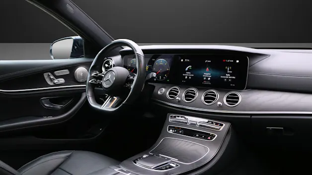 MERCEDES-BENZ E 220 d T 4Matic Swiss Star