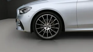 MERCEDES-BENZ E 220 d T 4Matic Swiss Star