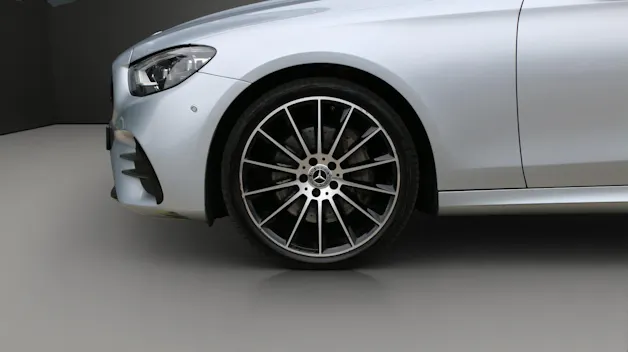 MERCEDES-BENZ E 220 d T 4Matic Swiss Star