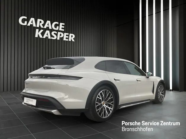 PORSCHE Taycan 4 Cross Turismo