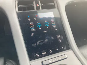 PORSCHE Taycan 4 Cross Turismo
