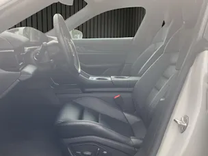 PORSCHE Taycan 4 Cross Turismo