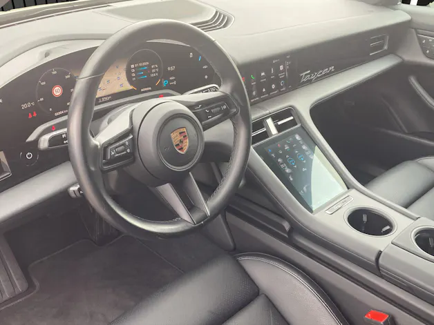 PORSCHE Taycan 4 Cross Turismo
