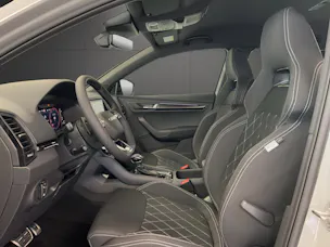 SKODA Karoq 1.5 TSI SportLine DSG