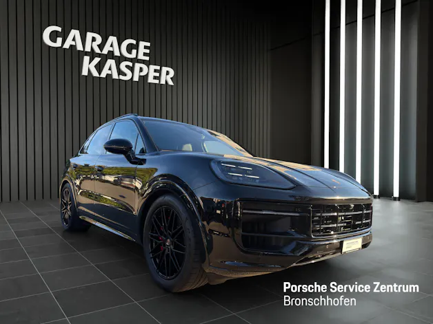 PORSCHE Cayenne GTS