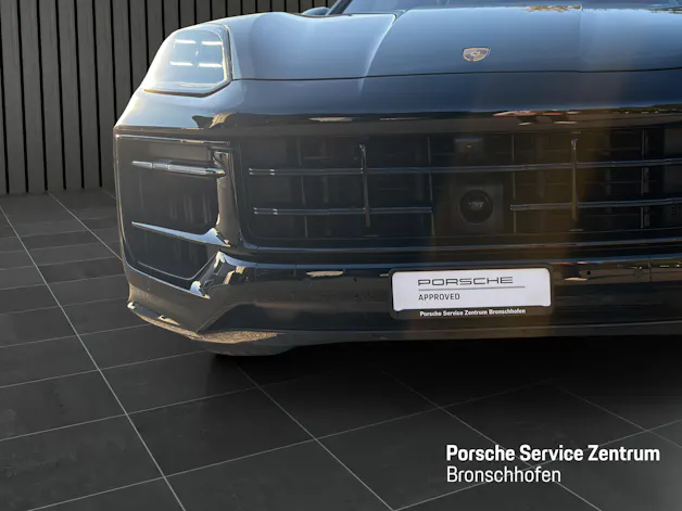 PORSCHE Cayenne GTS